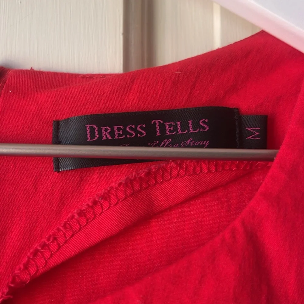 Dress Tells Red A Line Dress belted - Picture 2 of 3